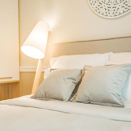 Przy Plazy - Z Prywatnym Ogrodkiem Rezydencja Niechorze Apartment Luaran gambar